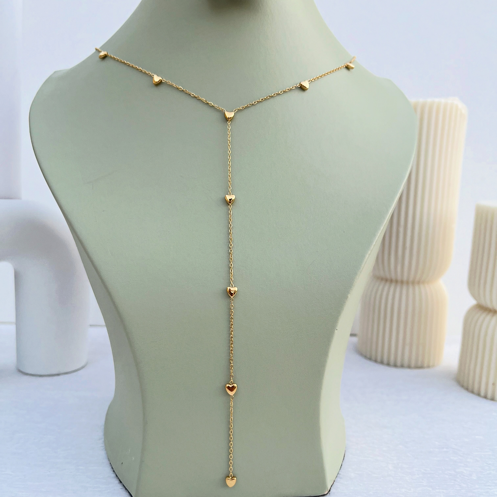 Collier fin petits cœurs