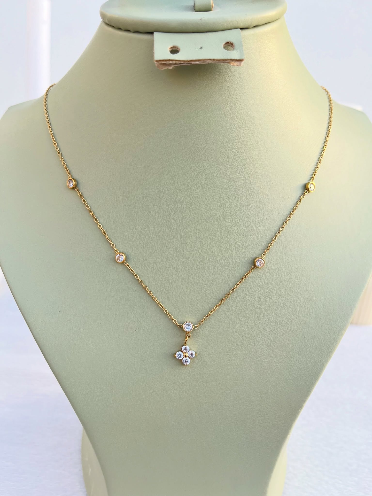 collier