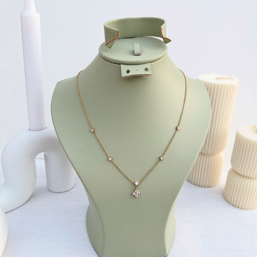 Collier trefle