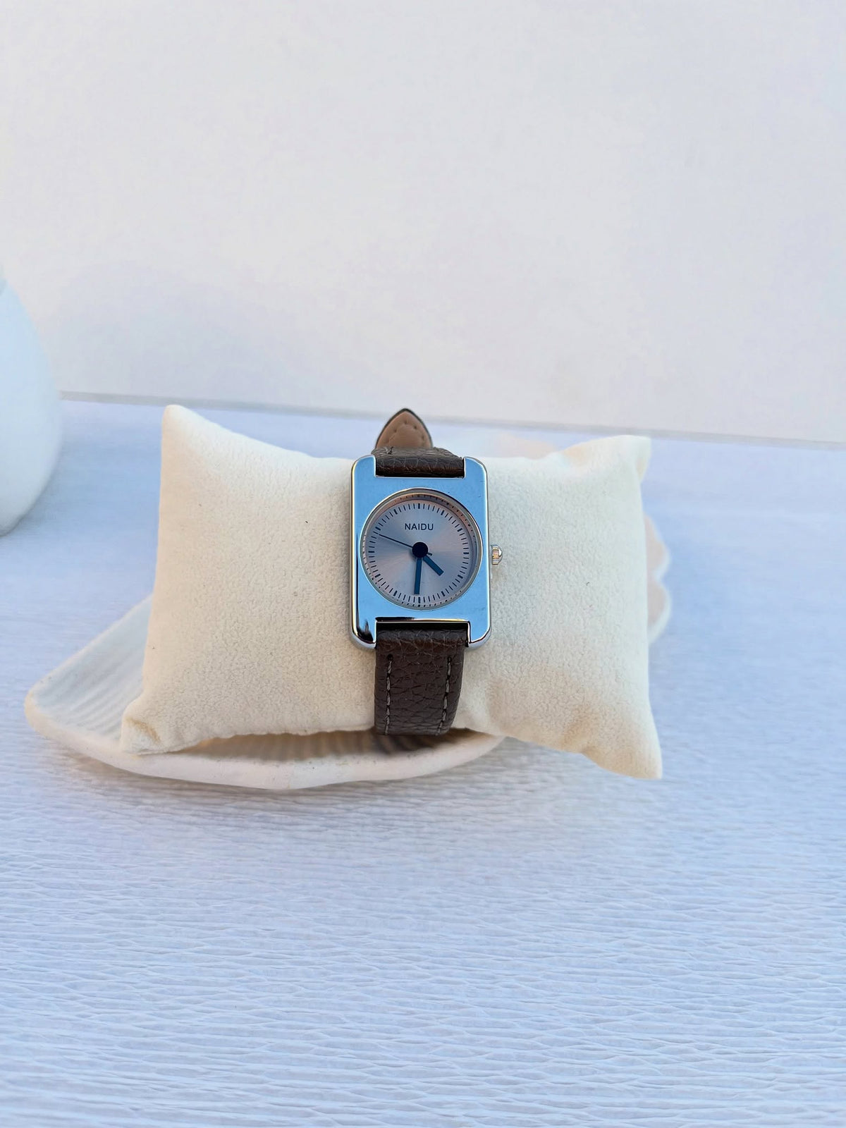 Montre NAIDU argenté Rectangular Case