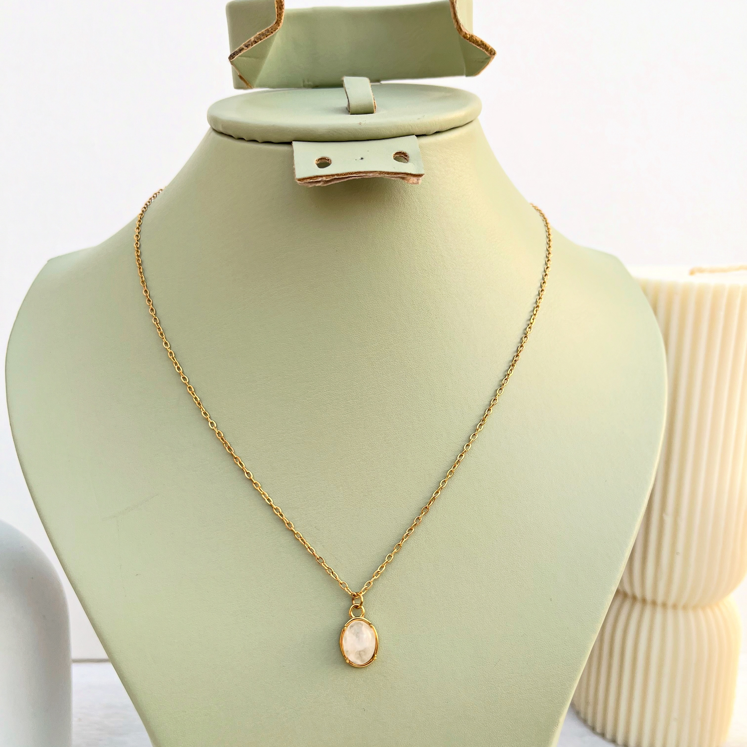 Collier Diane