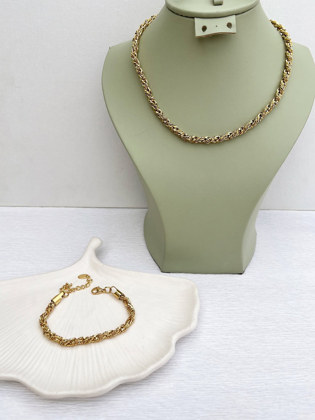 Parure Swanhilde