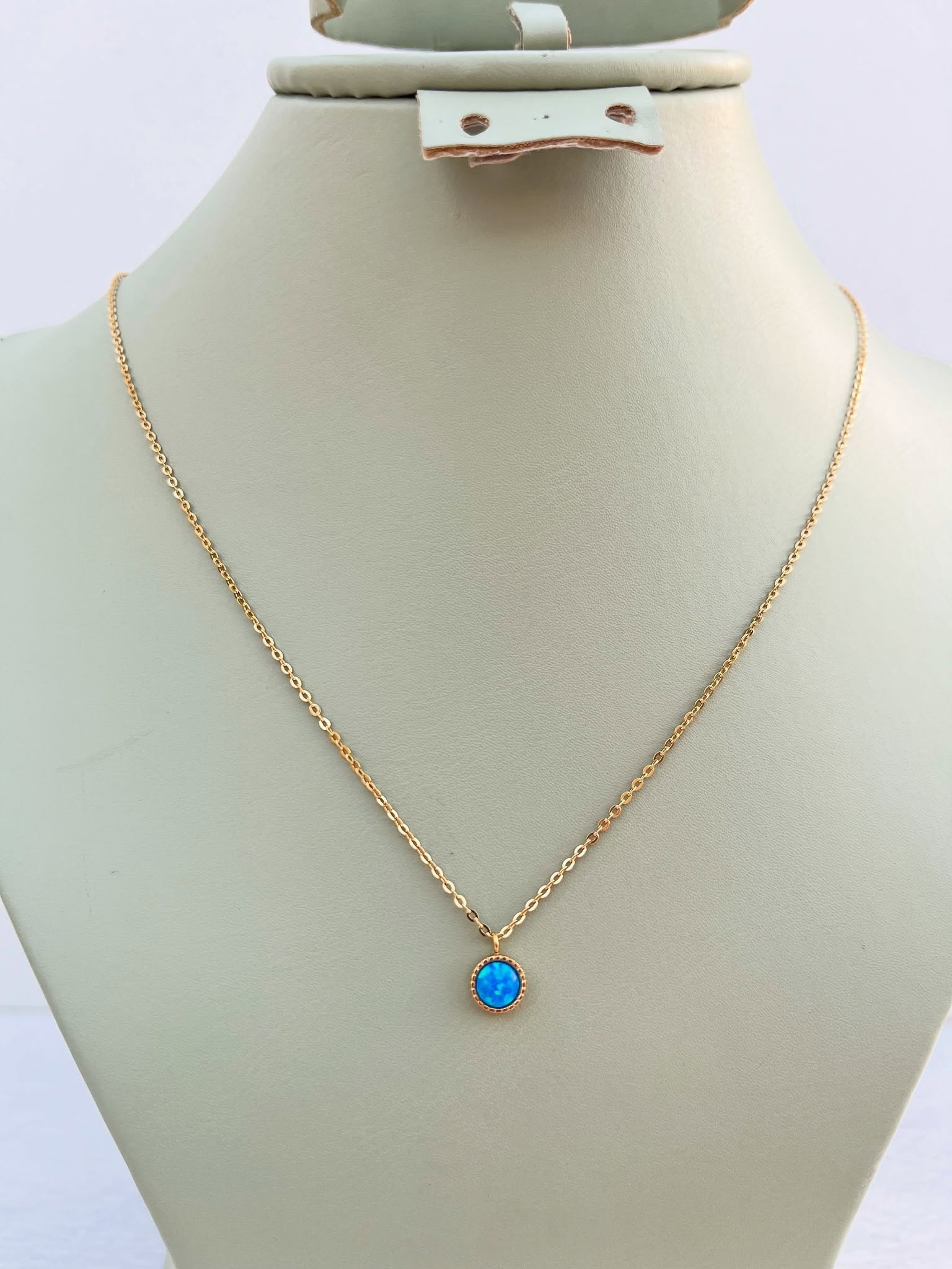 Collier Delphine