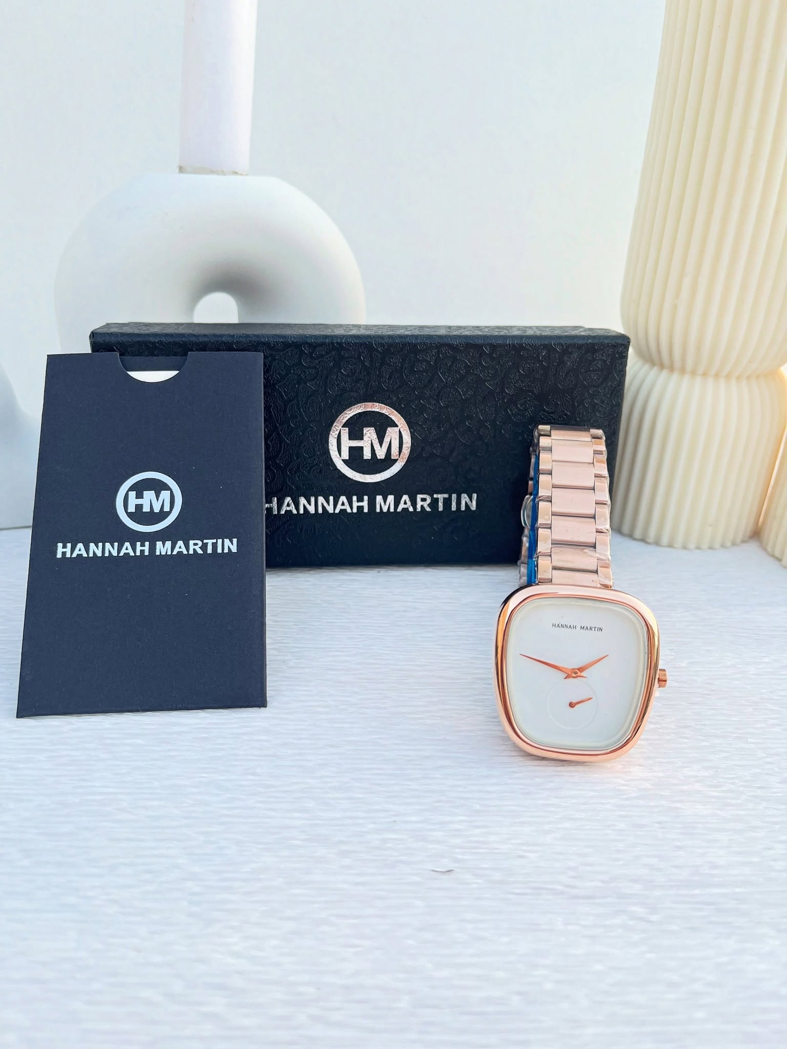 montre HANNAH MARTIN rose gold cadran géométrique