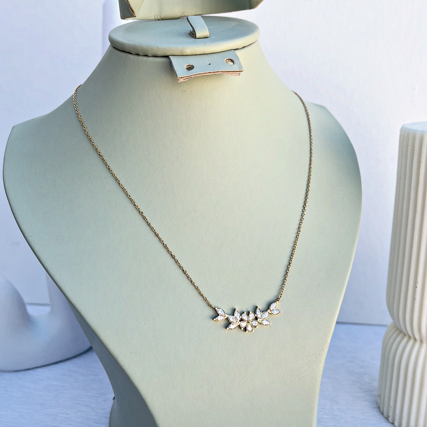 collier