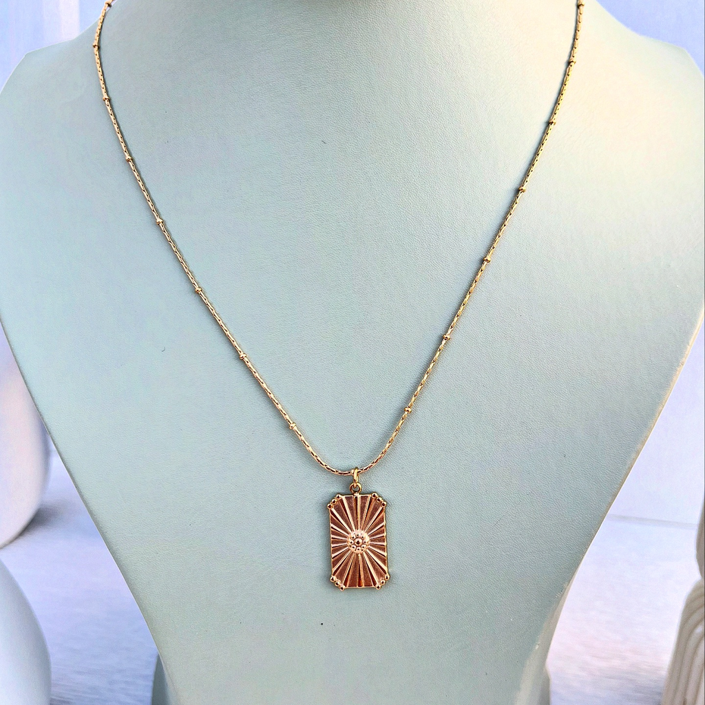 COLLIER