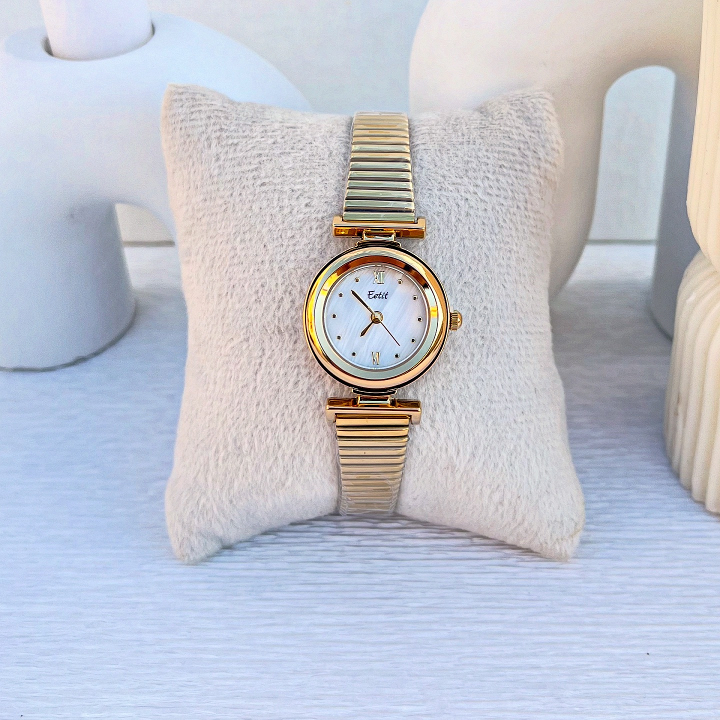 MONTRE