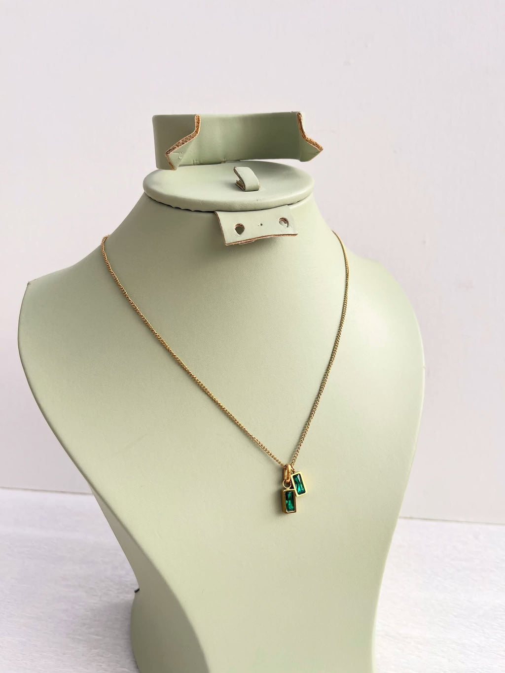 Collier Rin